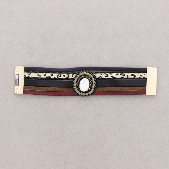 ETHNIC MAGNET BRACELET