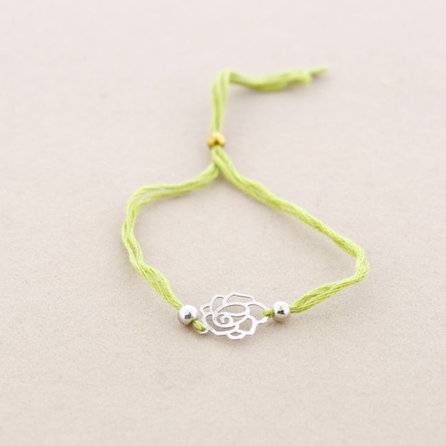 BEADS THREAD BRACELET