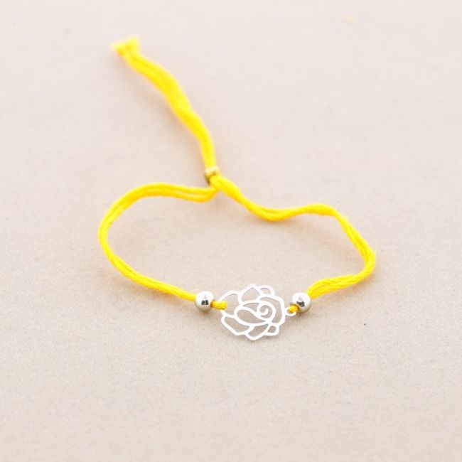 BEADS THREAD BRACELET
