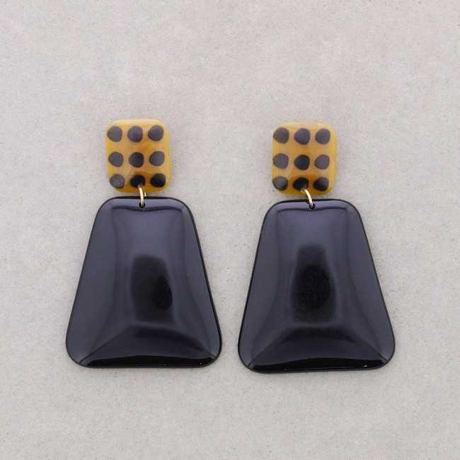 RESIN GEOMETRIC SHAPE EARRINGS