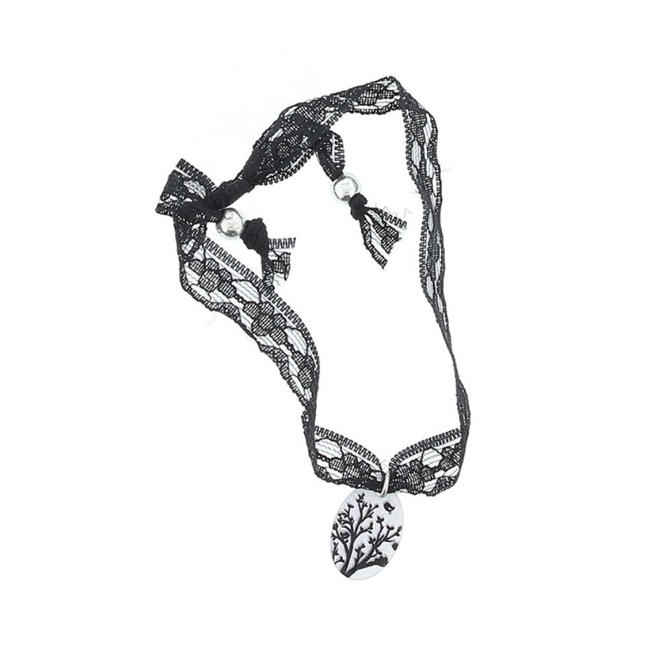 HANGING LACE BRACELET. PRINT