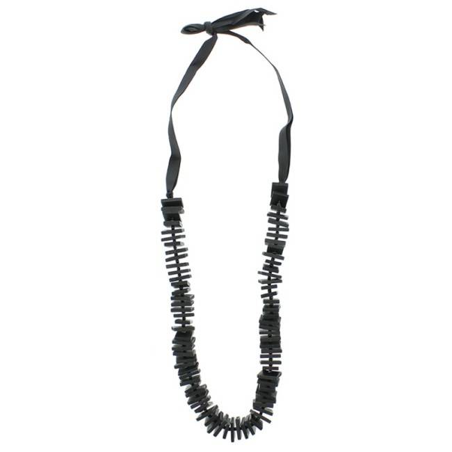 COLLAR LARGO CUENTAS MADERA