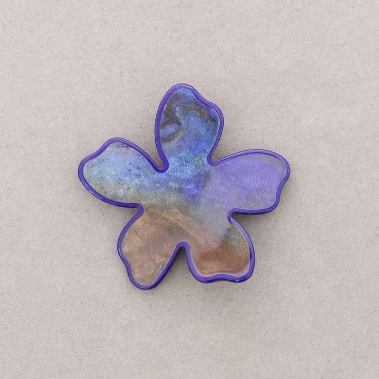 PRINTED RESIN FLOWER BROOCH 2