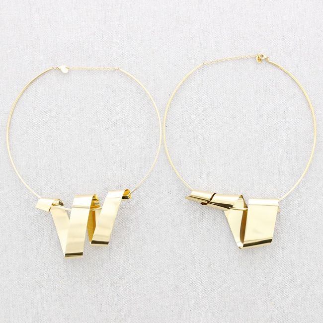 IRREGULAR SHAPE PENDANT STEEL CHOKER
