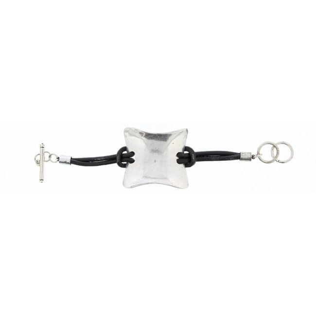 METALLIC LEATHER BRACELET