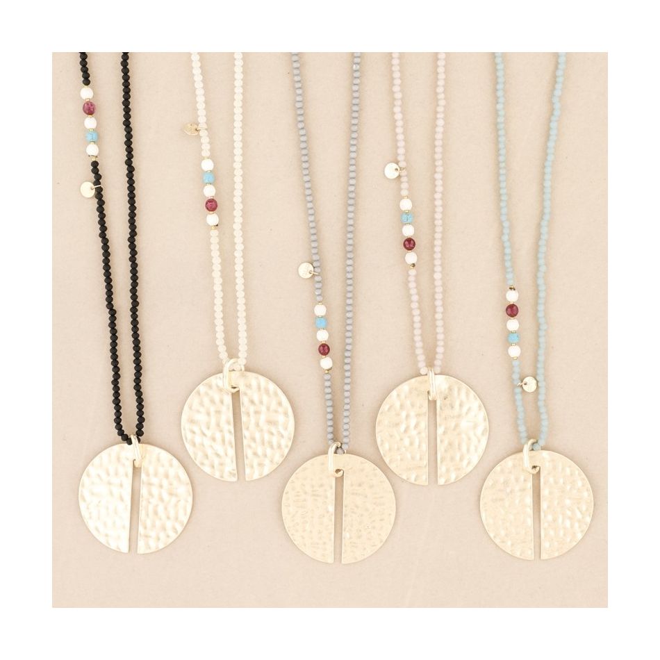 LONG CRYSTAL NECKLACE METAL MEDL PENDANT