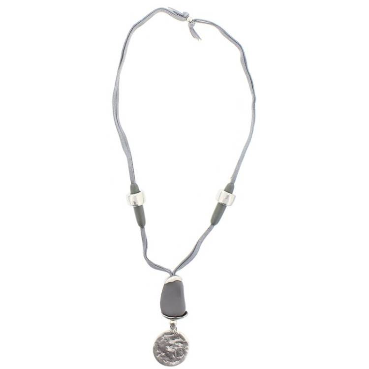 COLLAR LARGO CUENTAS METAL RESINA 2