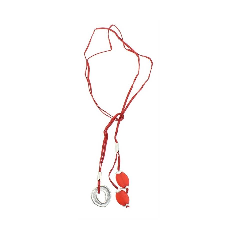 COLLAR LARGO CUENTAS METAL RESINA