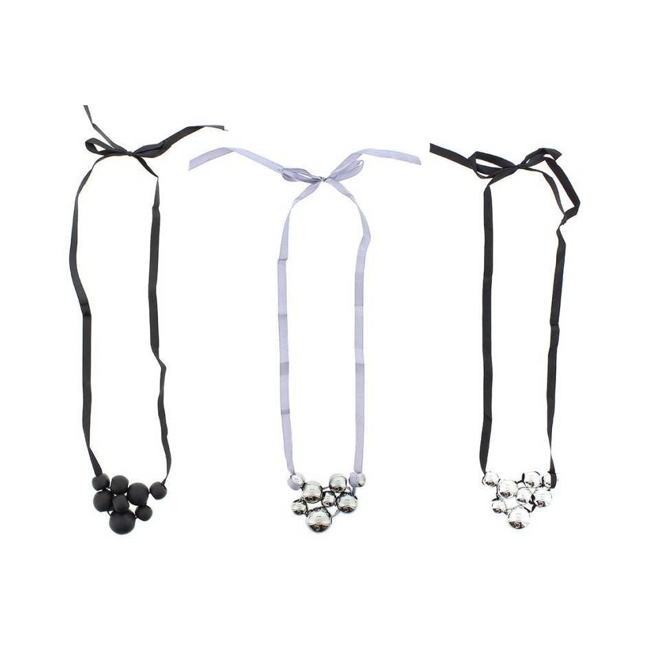 LONG SATIN NECKLACE WITH BEADS