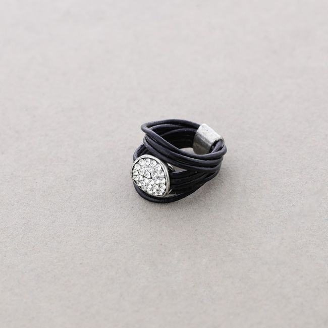 LEATHER METAL CRYSTALS RING