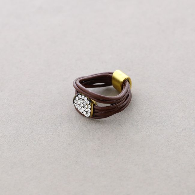 LEATHER METAL CRYSTALS RING