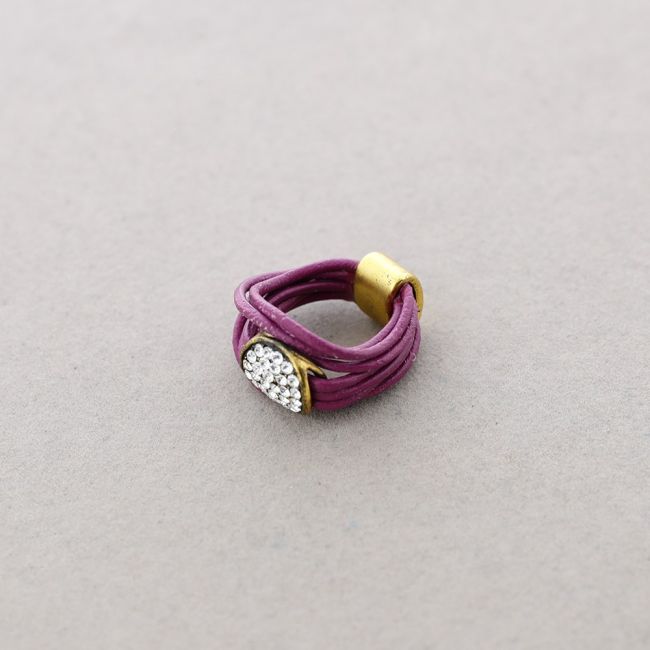 LEATHER METAL CRYSTALS RING