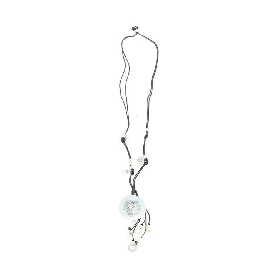 COLLAR LARGO CUERO METAL PIEDRAS