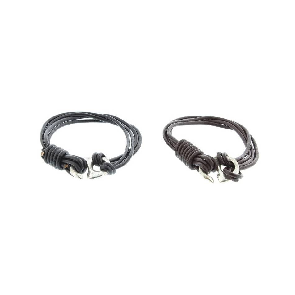 LEATHER BRACELET WITH METAL HOOK