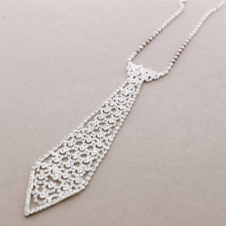 STRASS TIE NECKLACE