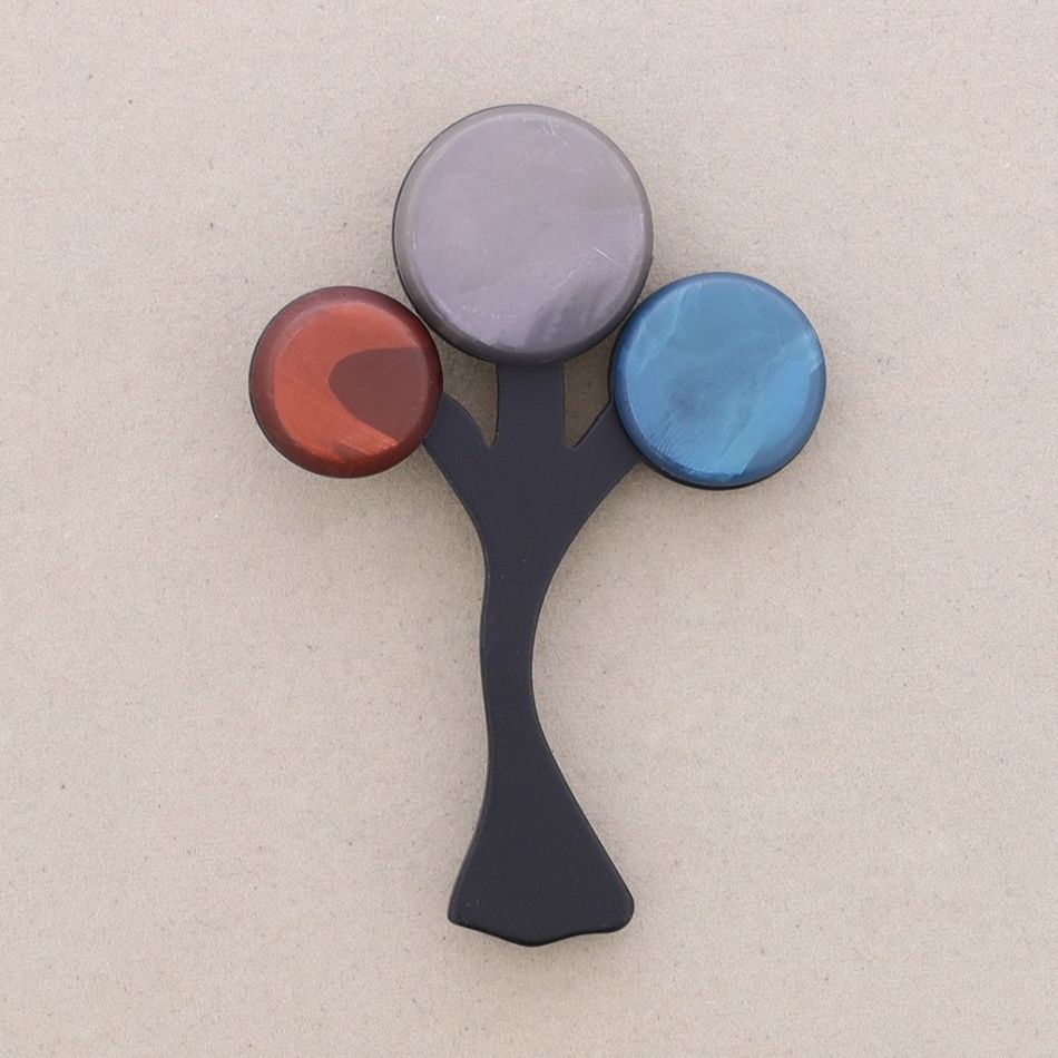 BROCHE ÁRBOL RESINA