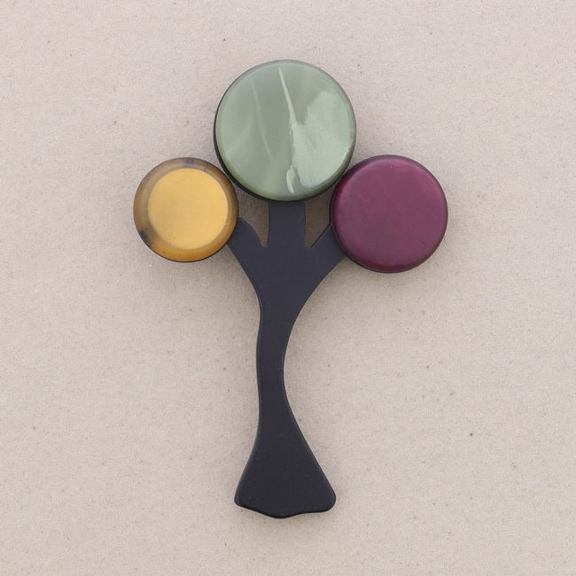 BROCHE ÁRBOL RESINA