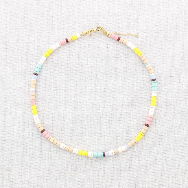 STEEL SHORT NECKLACE WITH ENAMEL BEADS