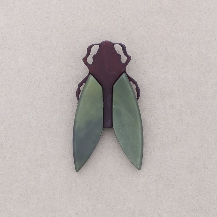 BROCHE INSECTO RESINA