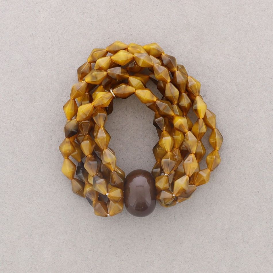 ELASTIC BRACELET WITH RESIN BEADS
