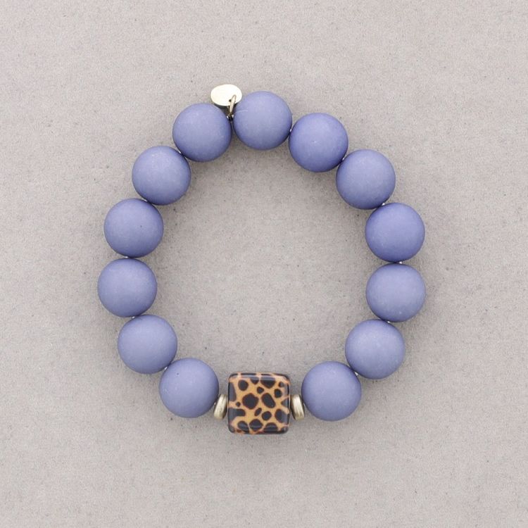 ELASTIC BRACELET WITH RESIN BEADS