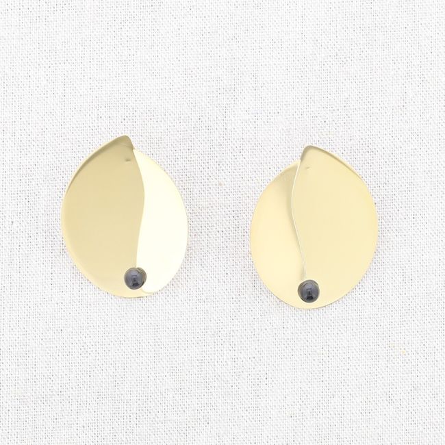 IRREGULAR SHAPED STONE STEEL EARRINGS