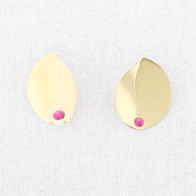 IRREGULAR SHAPED STONE STEEL EARRINGS