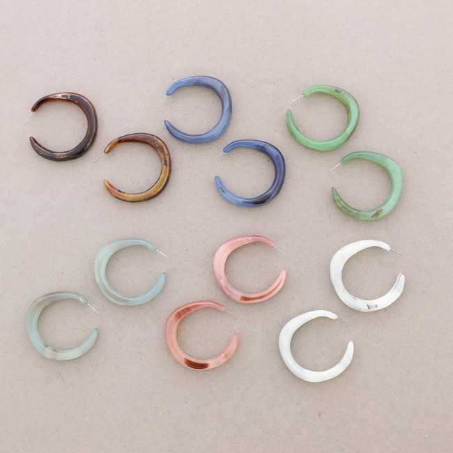 RESIN IRREGULAR HOOP EARRINGS