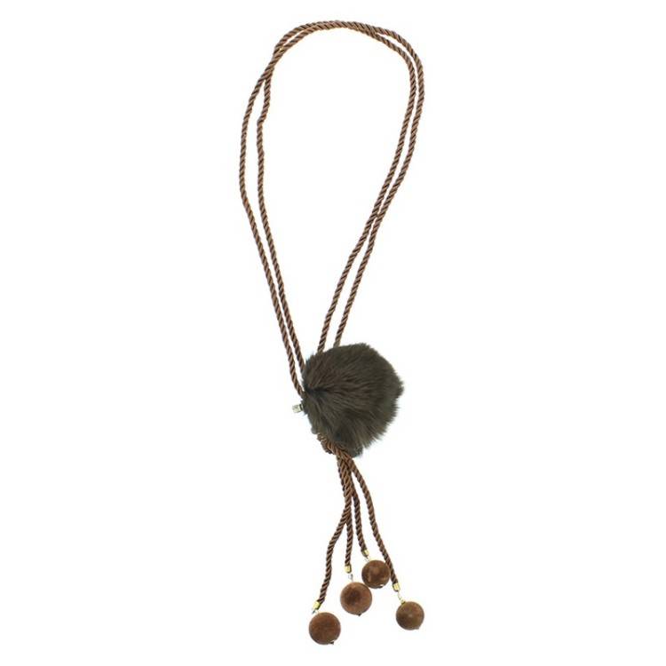 LONG PENDANT NECKLACE POMPOM