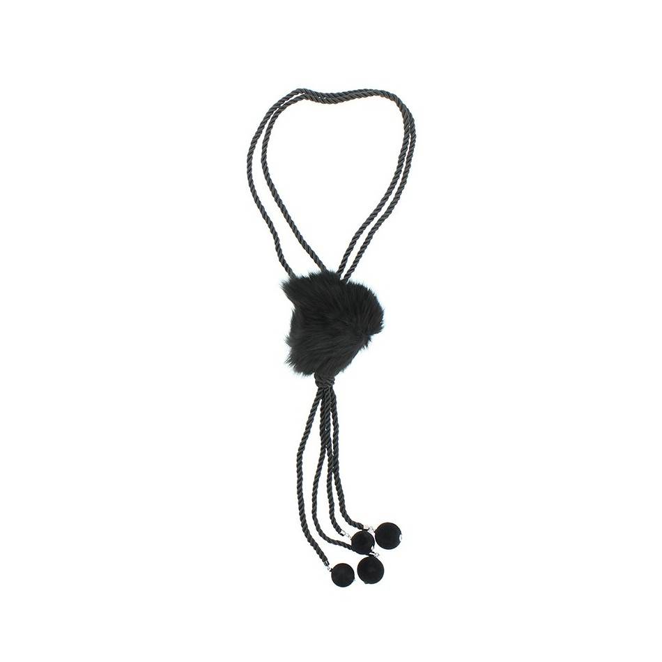 LONG PENDANT NECKLACE POMPOM
