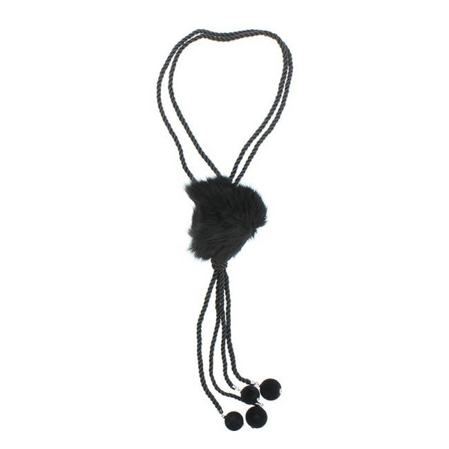 LONG PENDANT NECKLACE POMPOM