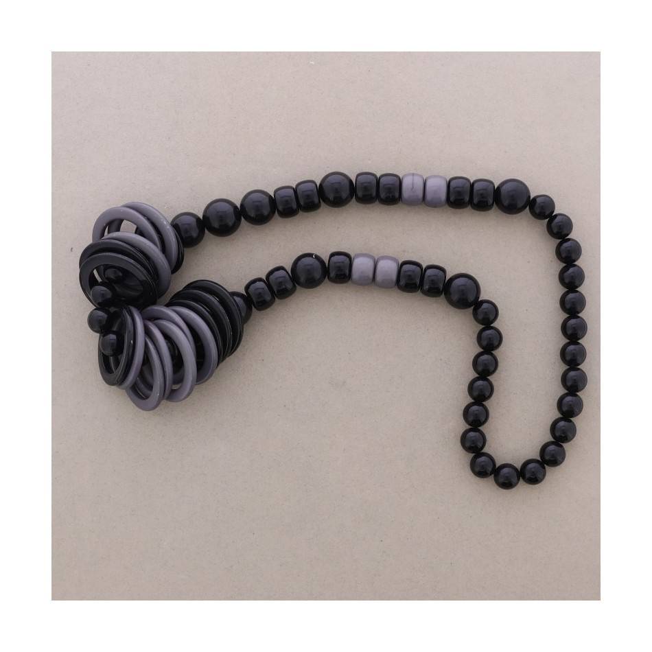 COLLAR LARGO BOLAS ARANDELAS