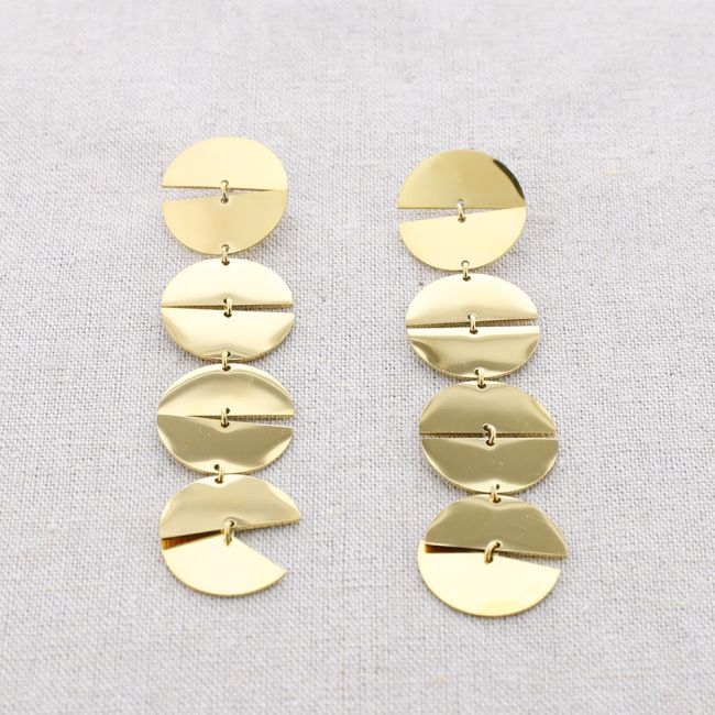 STEEL EARRINGS WITH SPLIT MEDALS