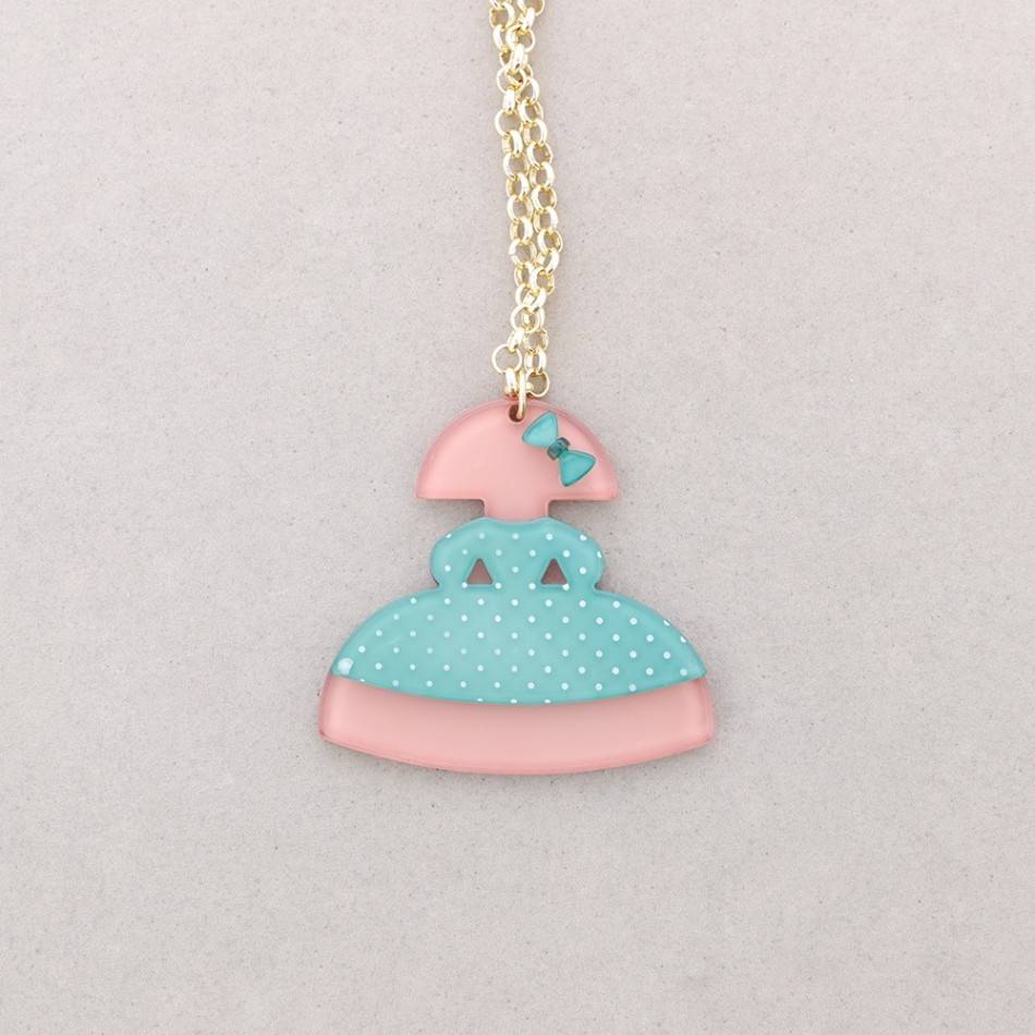 COLLAR LARGO COLG. RESINA