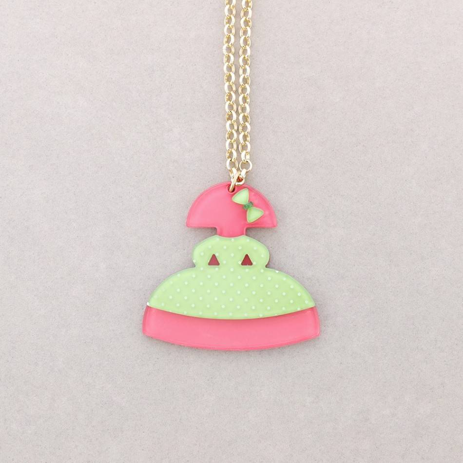 COLLAR LARGO COLG. RESINA