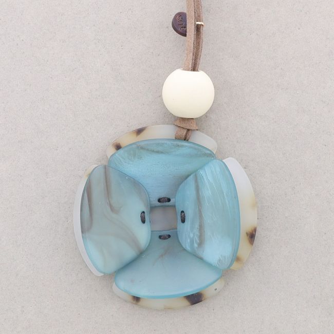 LONG RESIN FLOWER PENDANT NECKLACE