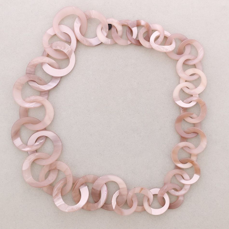 COLLAR LARGO ESLABONES RESINA