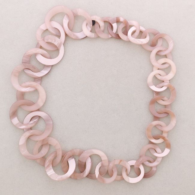 COLLAR LARGO ESLABONES RESINA