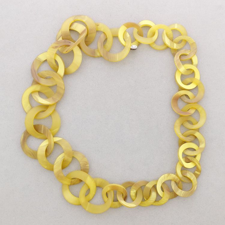 LONG RESIN LINK NECKLACE