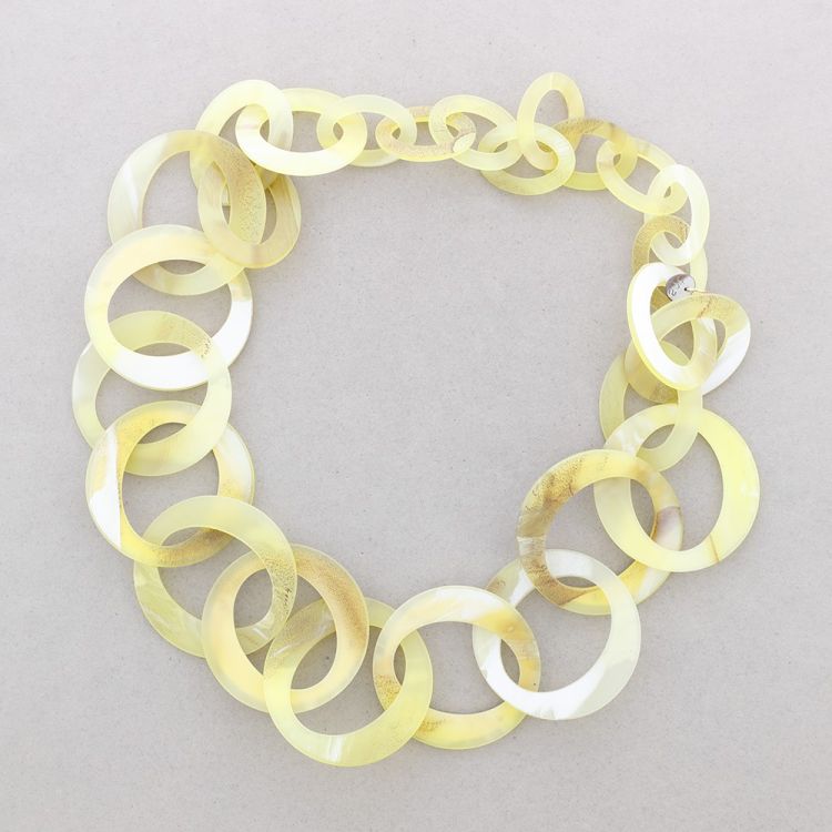 LONG RESIN LINK NECKLACE 2