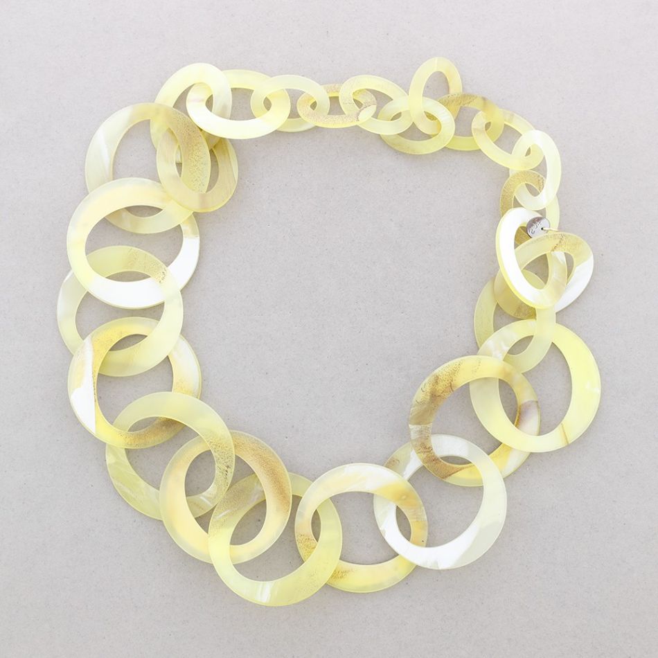 LONG RESIN LINK NECKLACE