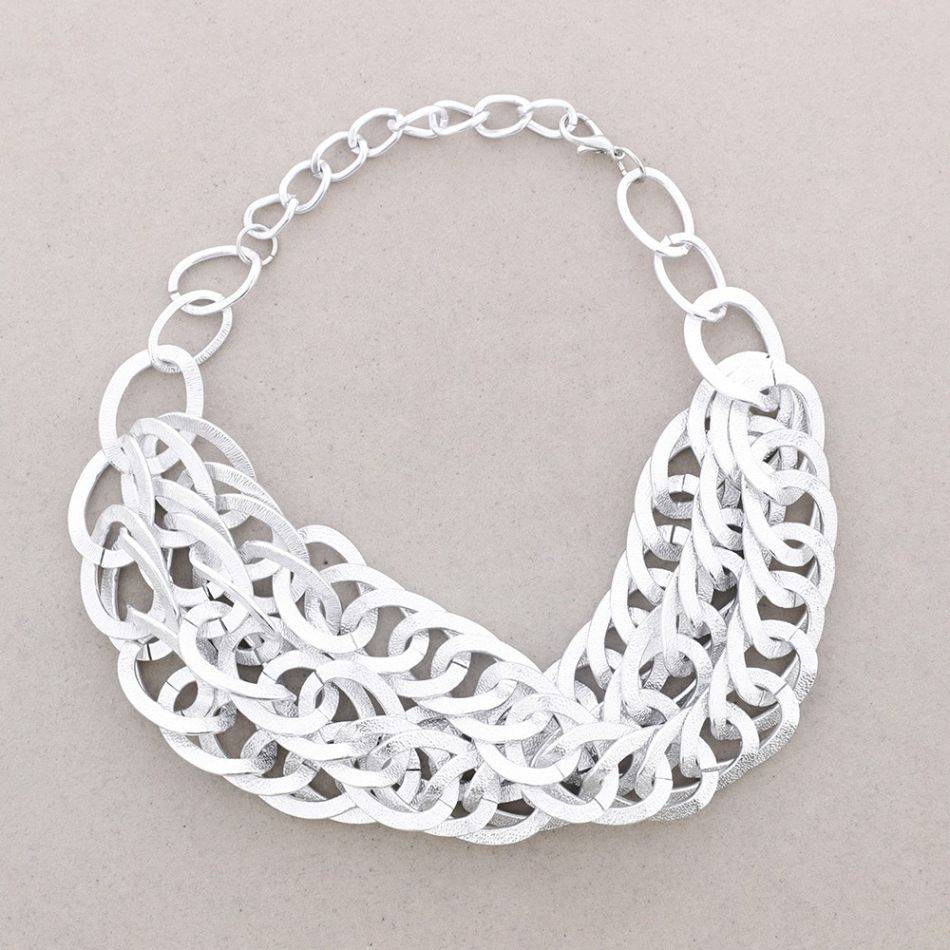 TRIPLE LINK SHORT NECKLACE