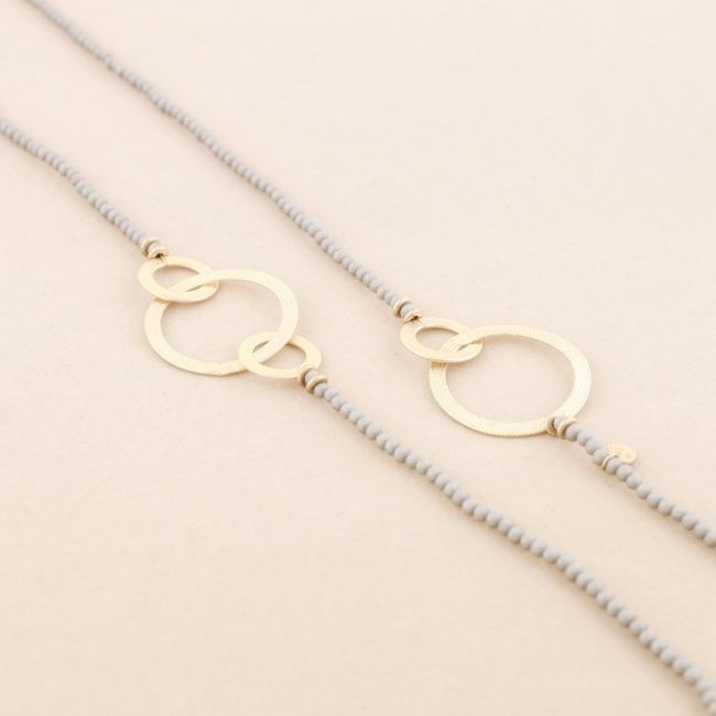 COLLAR LARGO CUENTAS CRISTALES ANILLAS METAL