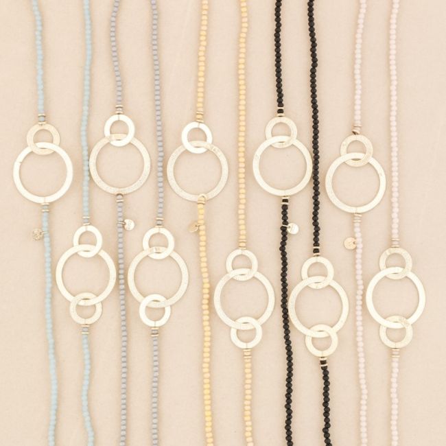 COLLAR LARGO CUENTAS CRISTALES ANILLAS METAL