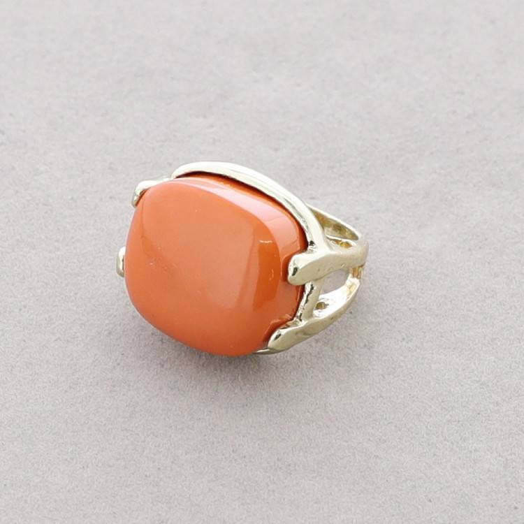 ANILLO BAÑO DORADO METAL RESINA