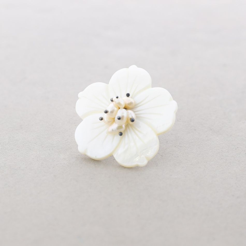 ANILLO FLOR  NÁCAR