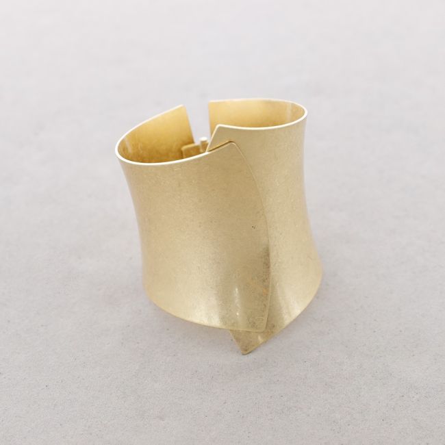 PULSERA METAL IRREGULAR