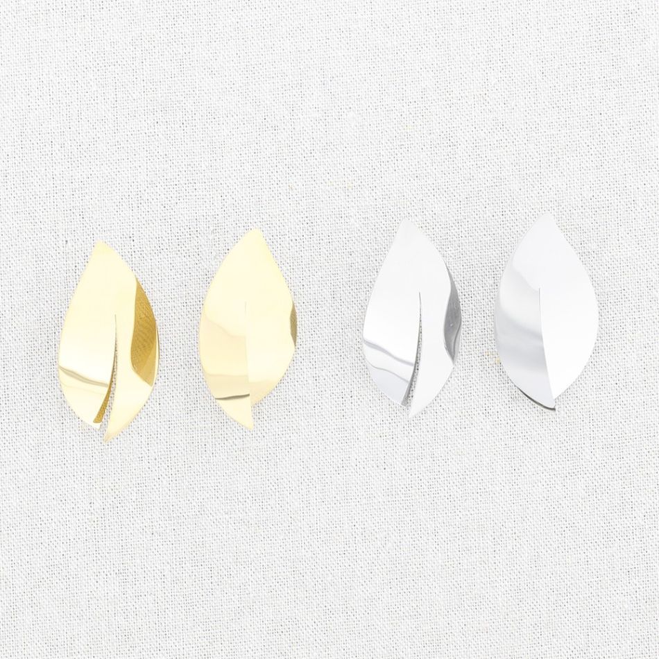 SPLIT LEAF STEEL EARRINGS