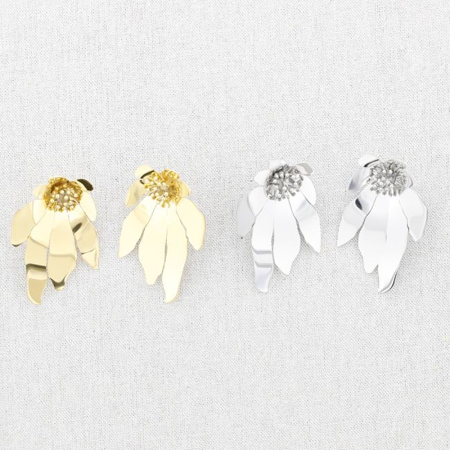 STEEL FLOWER EARRINGS