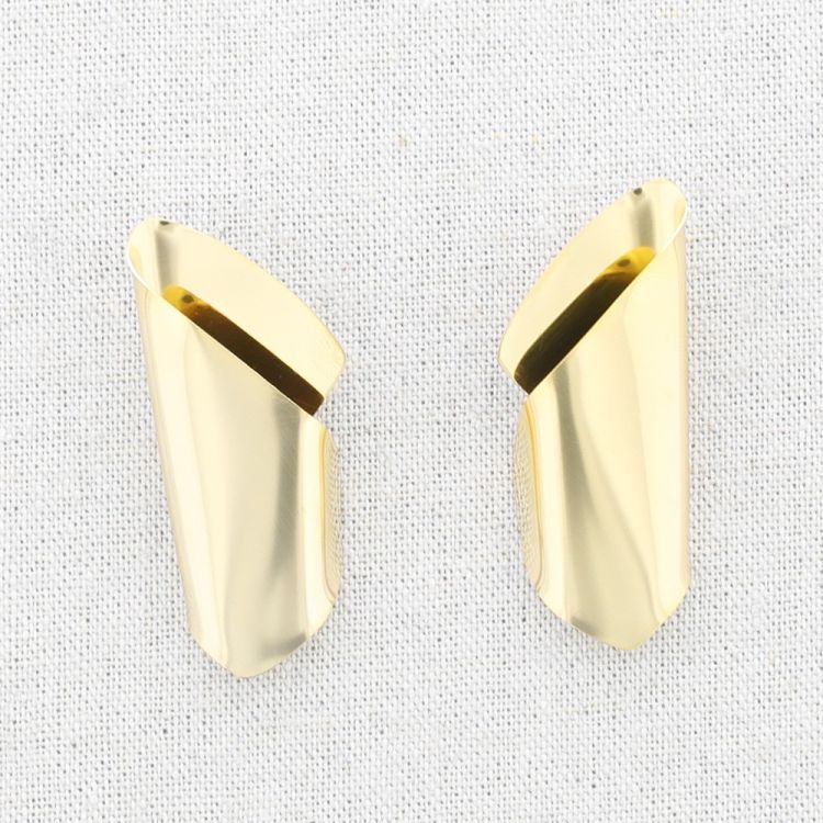 PENDIENTES ACERO FORMA IRREGULAR 2